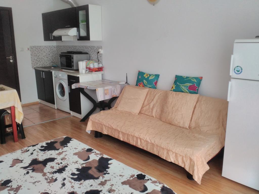 Sea Apartment Burgas City Eksteriør billede
