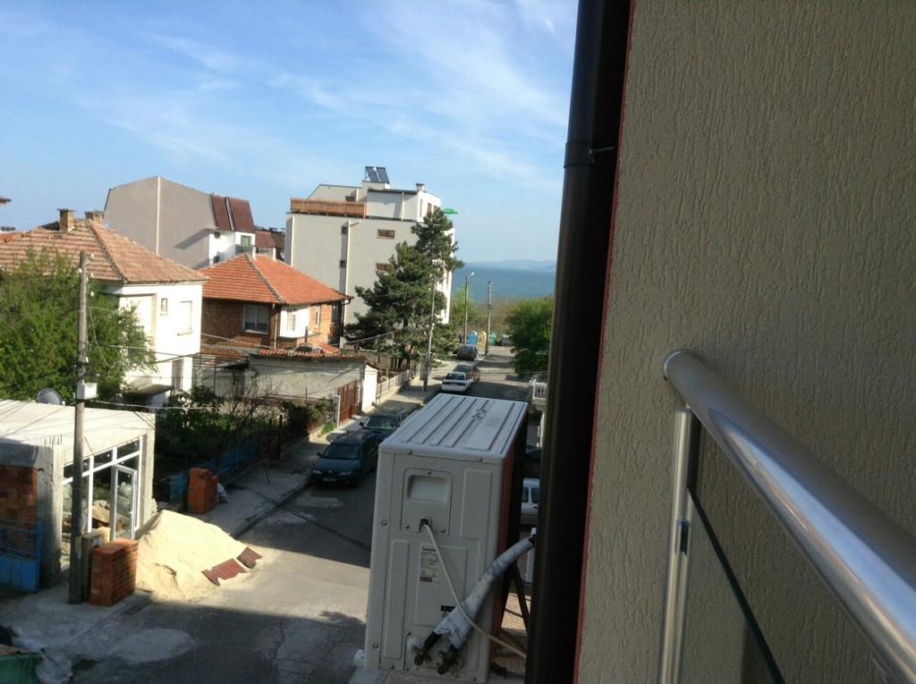 Sea Apartment Burgas City Eksteriør billede