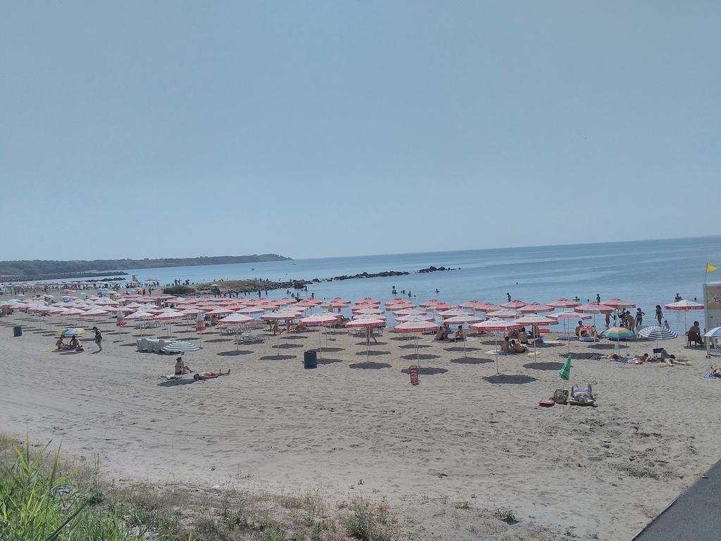 Sea Apartment Burgas City Eksteriør billede